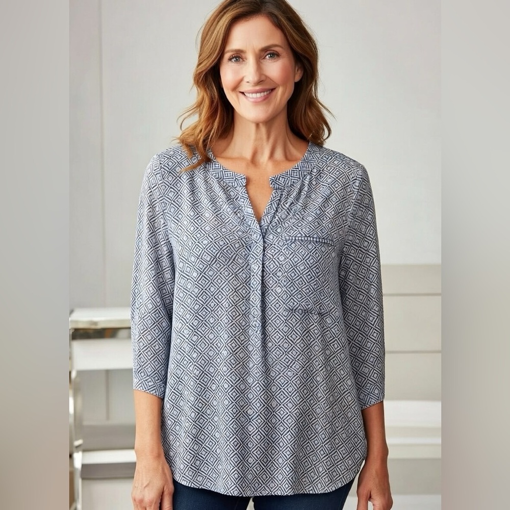NYDJ Size 1X Geometric Patterned Blouse Womens Blue White Popover Top